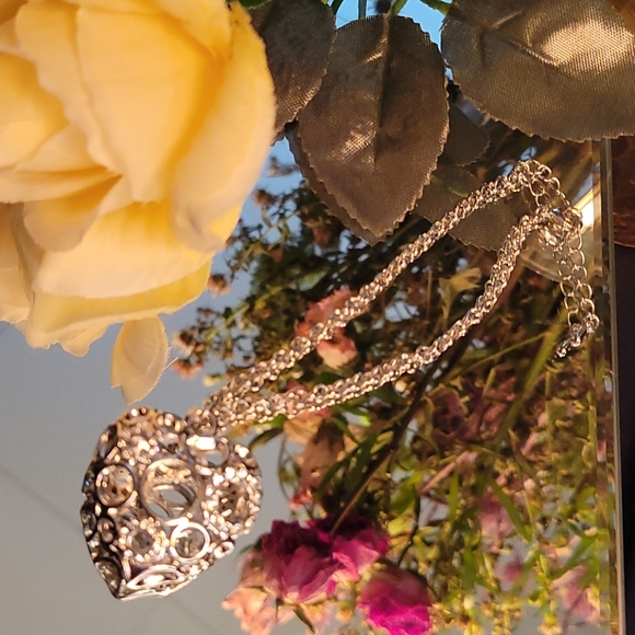 🎉HP🎉NWT HEART BRACELET - Picture 3 of 8